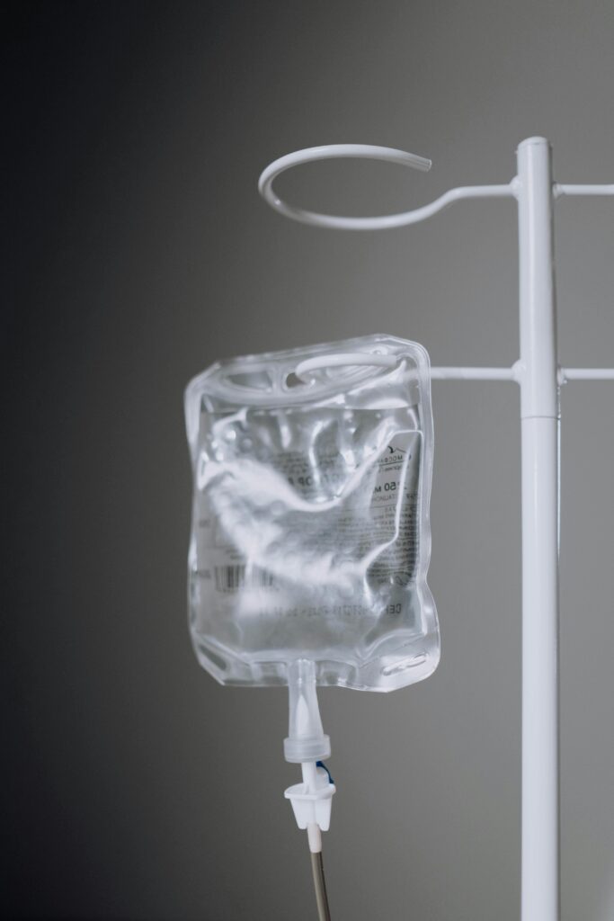 infusion therapy bag properly set up to avoid side effects